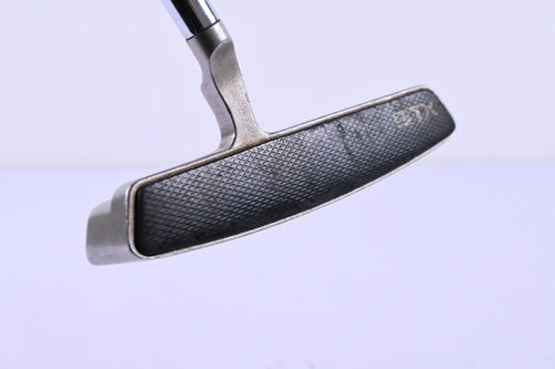 Left Hand STX SYNC 4 Putter / 31 Inch