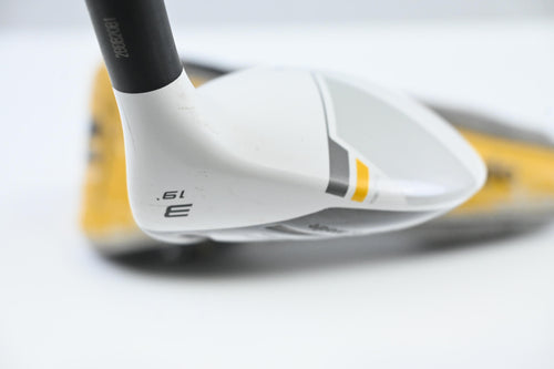 Taylormade RBZ Stage 2 #3 Hybrid / 19 Degree / Regular Flex Rocketfuel 65 Shaft