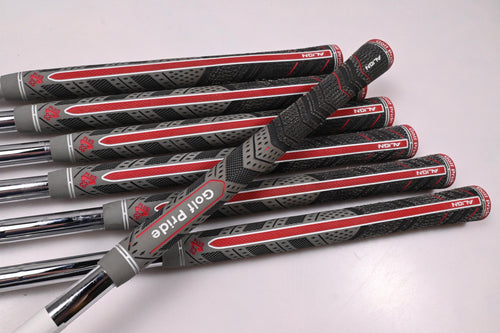 Mizuno Pro 243 Irons / 4-PW / Stiff Flex Dynamic Gold Mid 115 S300 Shafts