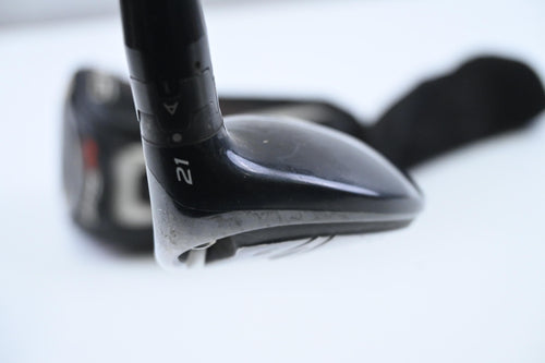 Titleist 915H #3 Hybrid / 21 Degree / Regular Flex Diamana 70 S+