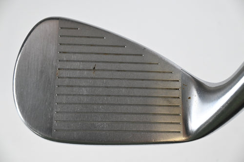 Titleist 716 CB #9 Iron / Stiff Flex Dynamic Gold AMT S300 Shaft