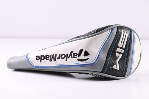 Taylormade SIM Max #3 Wood / 15 Degree / Regular Flex Ventus Blue 6 Shaft