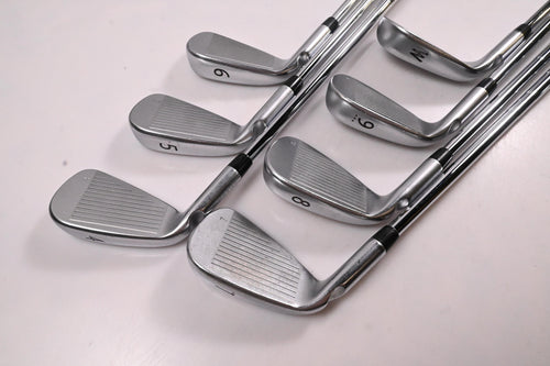 Ping i25 Irons / 4-PW / Blue Dot / X-Flex KBS Tour 130 Shafts