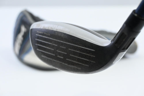 Taylormade SIM Max #4 Hybrid / 22 Degree / Stiff Flex Fujikura Ventus Blue 7