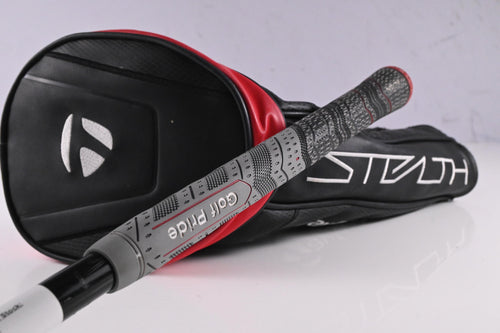 Taylormade Stealth Driver / 9 Degree / Stiff Flex Fujikura Ventus Red 5 Shaft