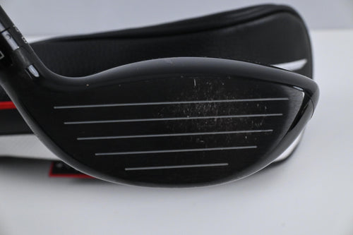 Left Hand Titleist GT2 #5 Wood / 18 Degree / Stiff Flex Diamana S+ 70 Shaft