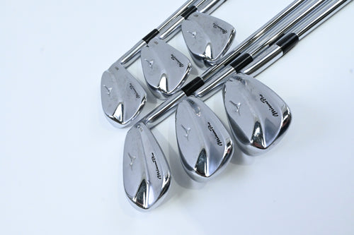 Mizuno Pro 221 Irons / 5-PW / Stiff Flex Dynamic Gold S300 Shafts