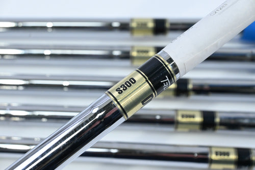 Mizuno Pro 221 Irons / 5-PW / Stiff Flex Dynamic Gold S300 Shafts