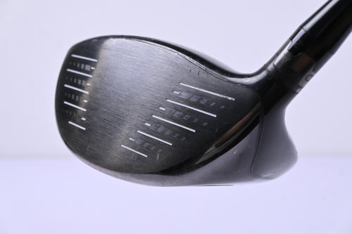 Titleist 913 D2 Driver / 10.5 Degree / X-Flex Diamana S+ 72 Shaft