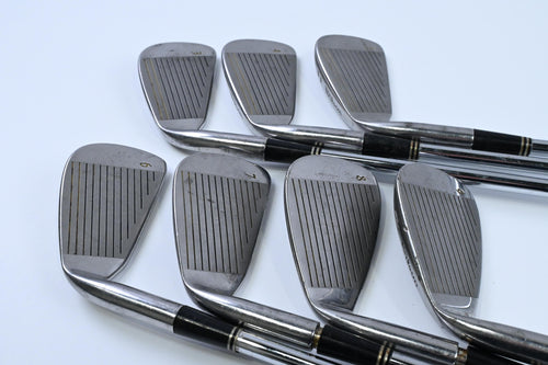 Wilson Ultra Midsize System 45 Irons / 3-9 / Regular Flex Wilson Ultra Shafts