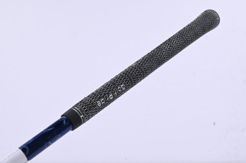 Titleist 910 D2 Driver / 9.5 Degree / Stiff Flex Diamana Kai'li 65 Shaft