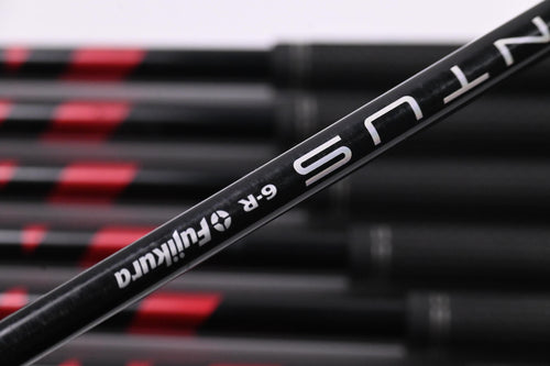 Taylormade Stealth Irons / 5-PW+SW / Regular Flex Ventus Red 6 Shaft