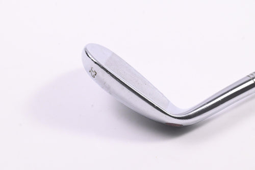 Taylormade Milled Grind Gap Wedge / 52 Degree / Wedge Flex Dynamic Gold Shaft
