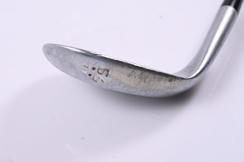 Ladies Cleveland 588 RTX Sand Wedge / 56 Degree / Ladies Flex ActionUltralite 50