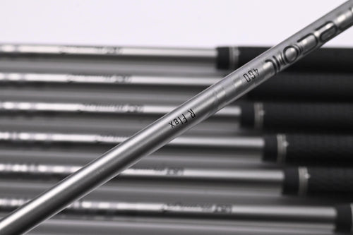 Wilson D7 Irons / 5-PW+SW / Regular Flex UST Recoil 460 Shafts