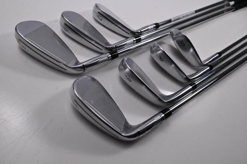 Taylormade Qi Max Irons / 5-PW+SW / Regular Flex KBS MAX MT 85 Shafts