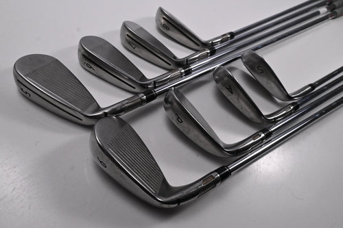Taylormade Stealth Irons / 5-PW+GW+SW / Regular Flex KBS MAX MT 85 Shafts