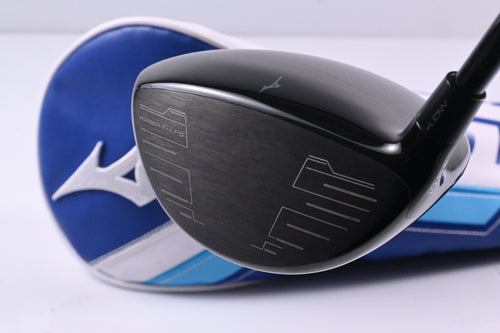 Mizuno ST-Max 230 Driver / 10.5 Degree / Regular Flex UST LinQ Red 5 M40X Shaft