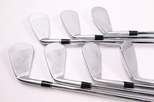 Srixon ZXi4 Irons / 5-PW+AW / Regular Flex Dynamic Gold Mid 100 R300 Shafts