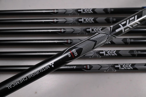 Titleist T250* 2025 Irons / 5-PW+52° / Regular Flex MMT AMC Red 65 Shafts