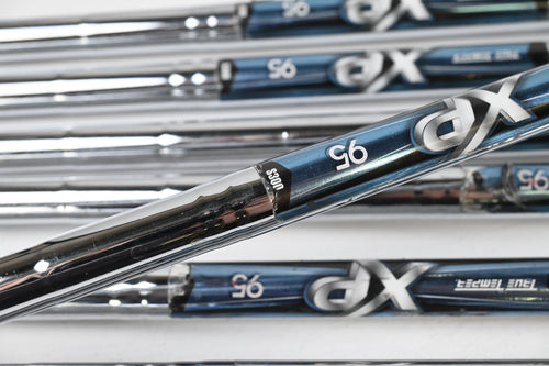 Callaway Apex CF16 Irons / 4-PW+GW+SW / Stiff Flex XP 95 R300 Shafts