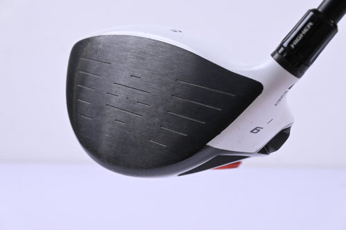 Taylormade R11 Driver / 9 Degree / Stiff Flex Fujikura Blur R11 60 Shaft