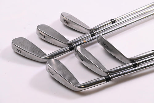 Wilson Staff Ci9 Irons / 6-PW+SW / Regular Flex SS 105 Shafts