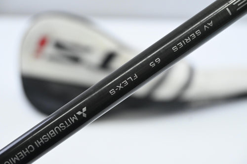 Titleist TSi3 Driver / 10 Degree / Stiff Flex Tensei AV Raw White 65