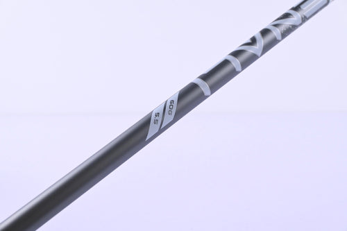 Callaway Quantum Max #5 Hybrid / 24 Degree / Regular Flex Denali Frost Silver 60