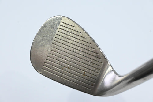Taylormade Milled Grind Gap Wedge / 52 Degree / Wedge Flex Dynamic Gold Shaft