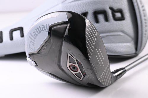 Callaway Quantum Max Driver / 9 Degree / Stiff Flex Denali Frost Silver 50 Shaft
