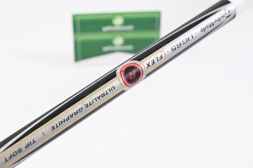 Taylormade Rescue Mid #3 Hybrid / 19 Degree / Regular Flex Taylormade UG65 Shaft