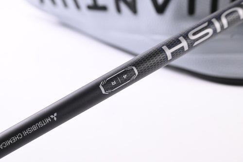 Callaway Quantum Max Driver / 10.5 Degree / Regular Flex Vanquish 4 Shaft