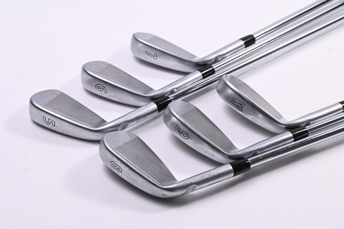 Ping i200 Irons / 5-PW / Black Dot / Regular Flex Ping AWT 2.0 Shafts