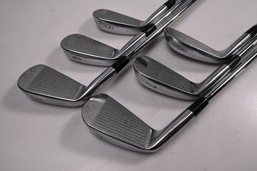 Mizuno MX-23 Irons / 3-8i / Regular Flex Dynalite Gold R300 Shafts