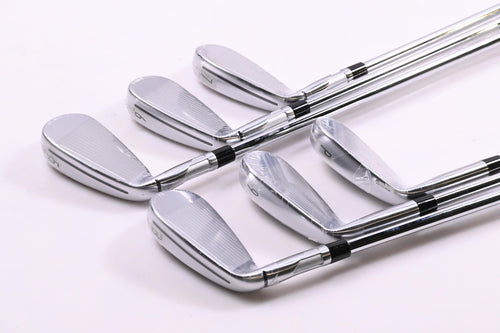 Taylormade Qi Max Irons / 5-PW / Stiff Flex KBS Max MT 85 Shafts