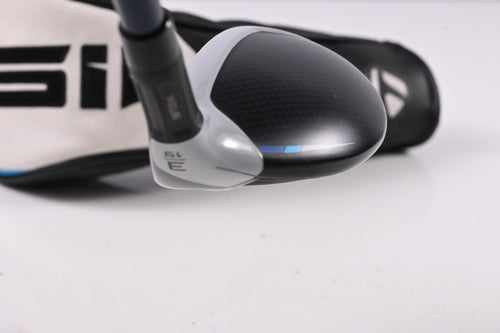 Taylormade SIM2 Max #3 Hybrid / 19 Degree / Stiff Flex Ventus Blue 7 Shaft