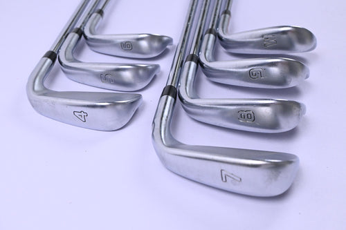 Left Hand Ping i210 Irons / 4-PW / White Dot / X-Flex N.S.PRO Modus 3 105 Shafts