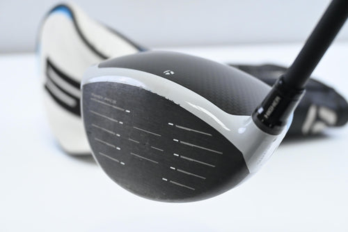 Taylormade SIM2 Driver / 9 Degree / Stiff Flex Taylormade Reax Blue 50 Shaft