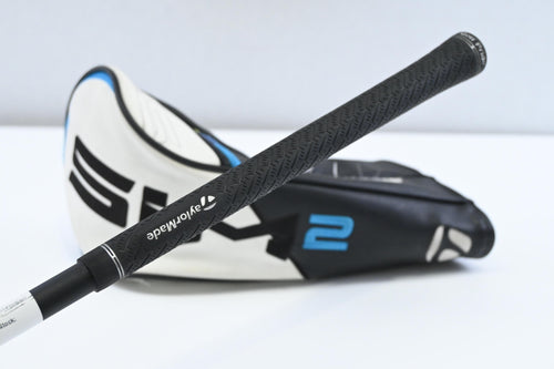 Taylormade SIM2 Driver / 9 Degree / Stiff Flex Taylormade Reax Blue 50 Shaft