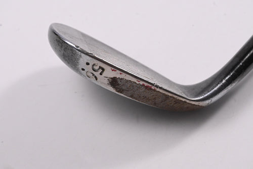Cleveland 588 RTX 2.0 Sand Wedge / 56 Degree / Wedge Flex Dynamic Gold Shaft