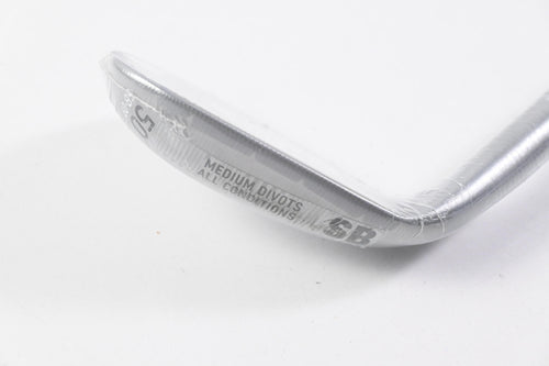 Taylormade Milled Grind 5 Gap Wedge / 50 Degree / Wedge Flex Dynamic Gold 115