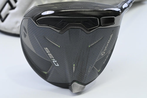 Taylormade Qi35 Max Driver / 10.5 Degree / Regular Flex Fujikura Air Speeder 50