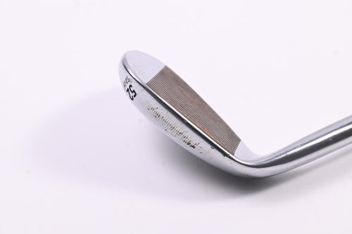 Taylormade Milled Grind 2 Gap Wedge / 52 Degree / Stiff Flex Dynamic Gold S200 Shaft