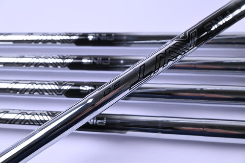 Ping G440 Irons / 6-PW / White Dot / Regular Flex Ping AWT 3.0 Shafts