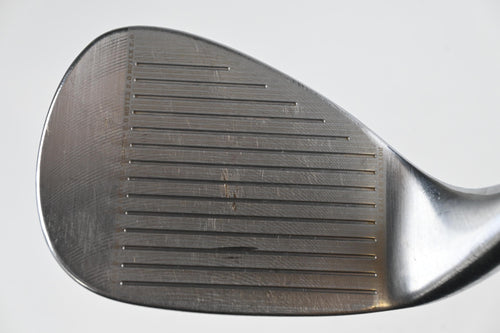 Cleveland 588 RTX 2.0 Sand Wedge / 56 Degree / Wedge Flex DG Spinner Shaft