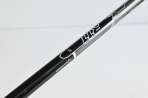 Taylormade R11 Driver / 10.5 Degree / Stiff Flex Fujikura Motore 60 Shaft