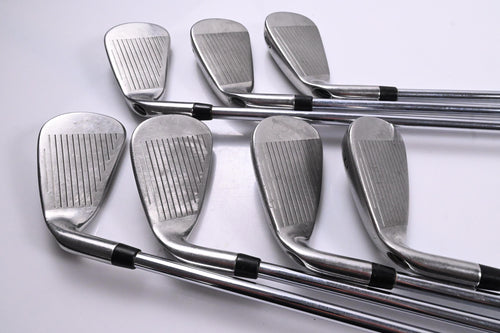 Callaway RAZR X Irons / 4-PW / UniFlex Callaway Shafts