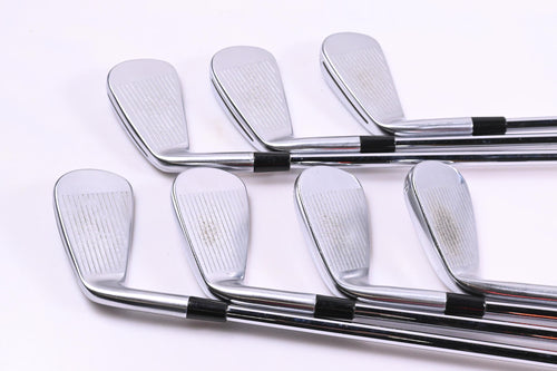 Taylormade P790 2019 Irons / 4-PW / Regular Flex N.S.Pro Modus3 Tour 105 Shafts