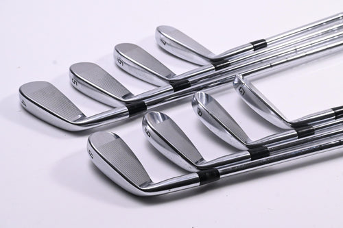 Cobra King Forged One Length Irons / 4-PW+GW / Regular Flex KBS Tour Shafts